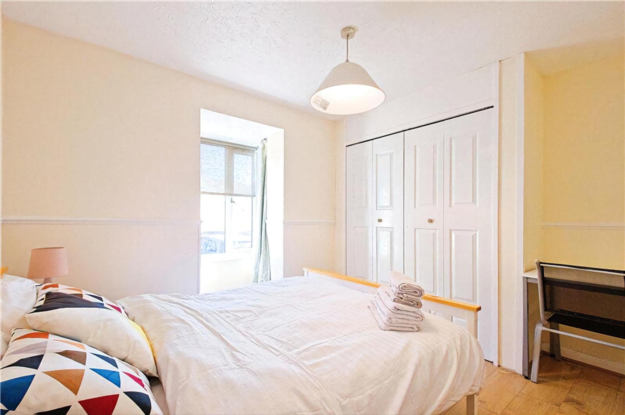Manor Place Apartment Thamesmead Thamesmead  Kültér fotó